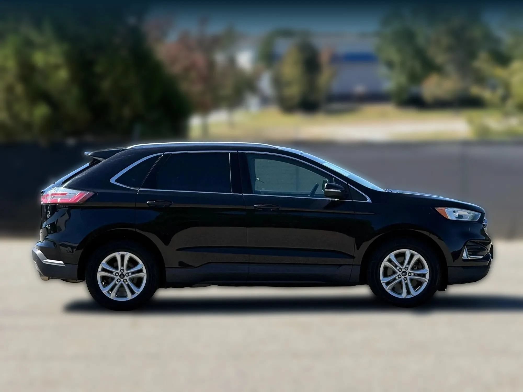 Used 2019 Ford Edge SEL w/ Equipment Group 201A AWD/4WD image 7