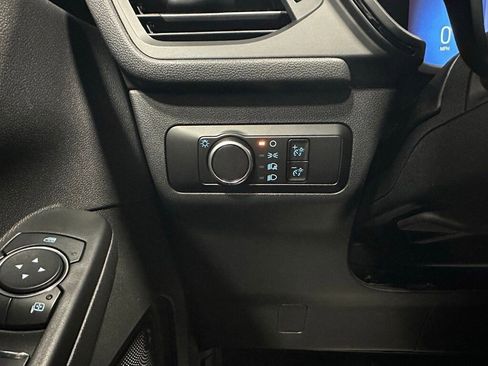 Used 2025 Ford Escape ST-Line image 17