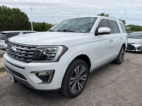 Used 2021 Ford Expedition Limited AWD/4WD image 2