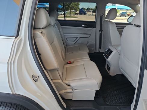 Used 2021 Volkswagen Atlas SEL FWD image 22