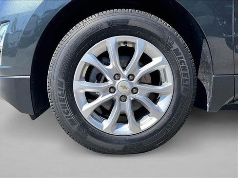 Used 2019 Chevrolet Equinox LT image 10