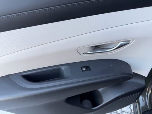 Used 2025 Hyundai Tucson SEL image 19