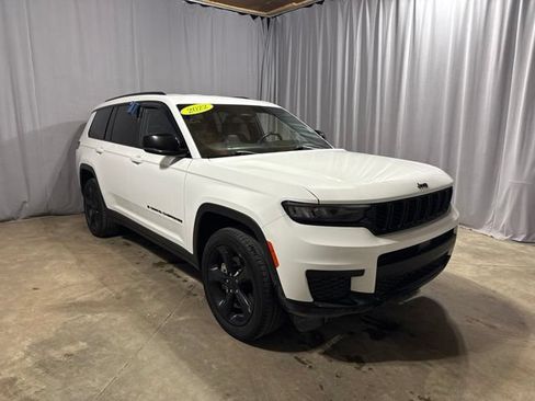 Used 2022 Jeep Grand Cherokee L Laredo AWD/4WD image 9
