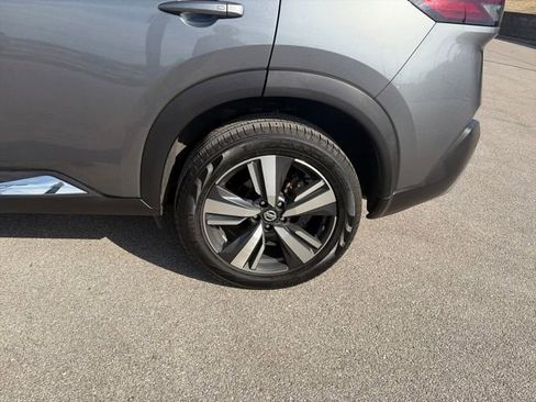 Used 2021 Nissan Rogue SL w/ Premium Package image 58