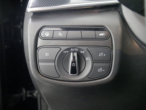 New 2025 INFINITI QX50 Sport image 16