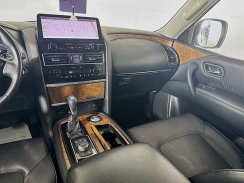 Used 2021 Nissan Armada SL w/ Captain's Chairs Package RWD image 28