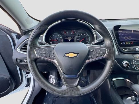 Used 2024 Chevrolet Malibu LT FWD image 10
