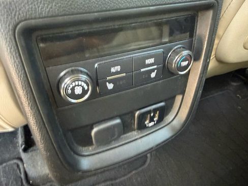 Used 2017 Buick Envision Premium w/ Driver Confidence Package AWD/4WD image 11
