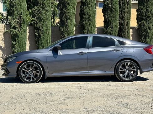 Used 2020 Honda Civic Sport image 7