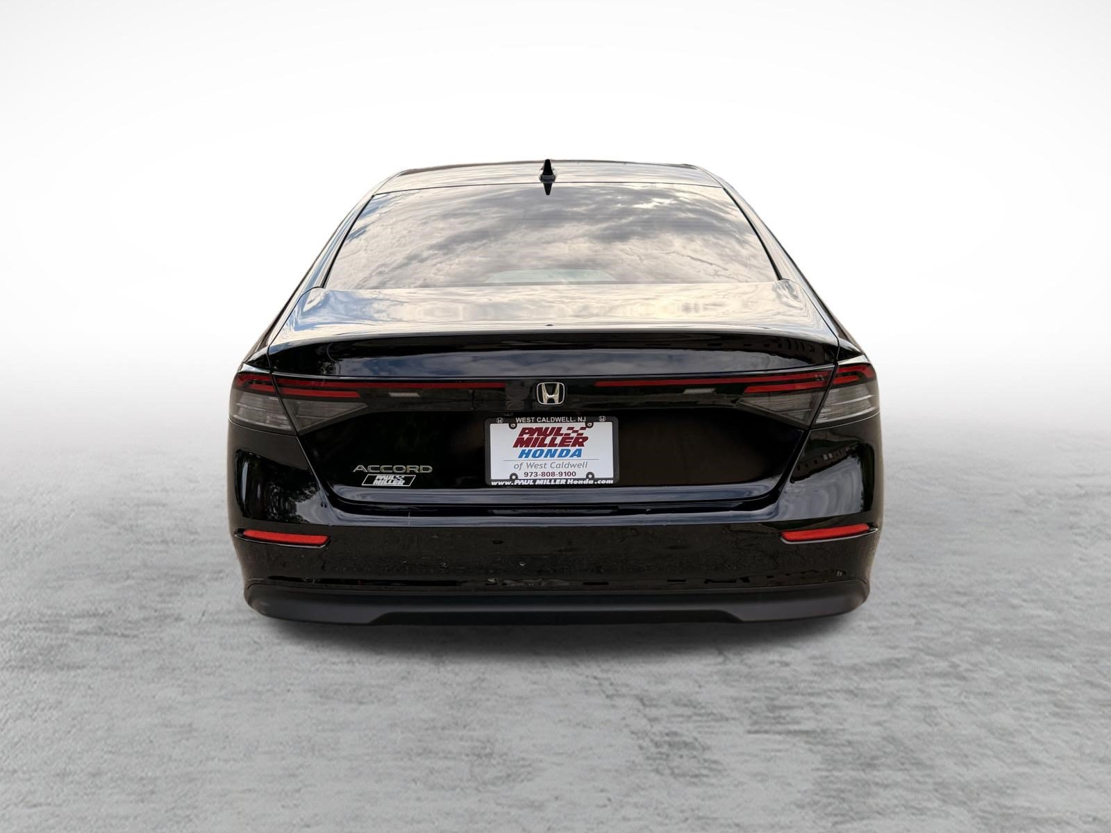 Certified 2024 Honda Accord EX image 5
