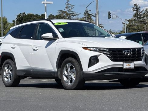 Used 2023 Hyundai Tucson SEL AWD/4WD image 2
