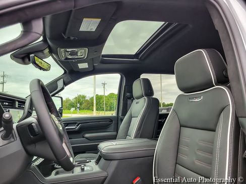 New 2026 GMC Sierra 2500 AT4X AWD/4WD image 9