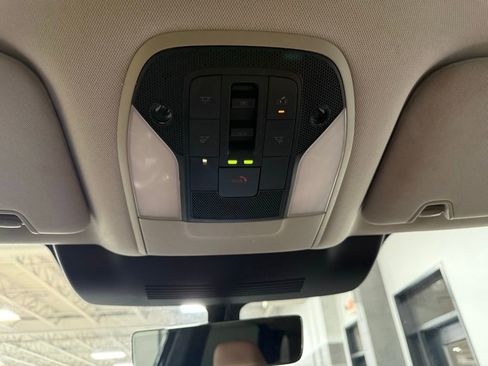 Used 2023 INFINITI QX60 Sensory w/ Vision Package AWD/4WD image 16