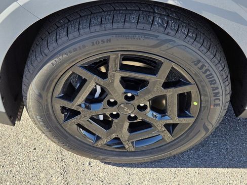 New 2026 Kia Carnival SX image 5