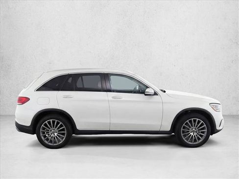 Used 2022 Mercedes-Benz GLC 300 GLC 300 image 8