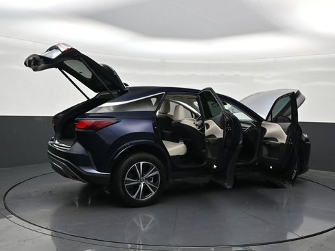 Used 2024 Lexus RX 350 FWD w/ Accessory Package (K3) image 31