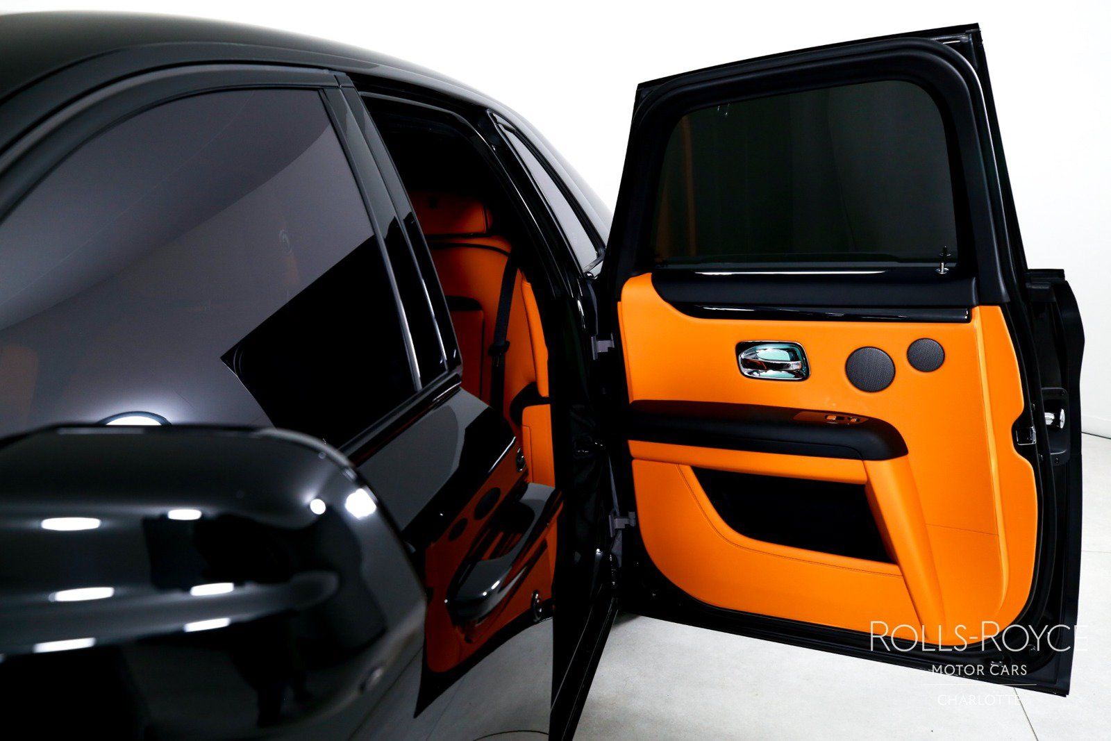 Used 2024 Rolls-Royce Ghost AWD/4WD image 16