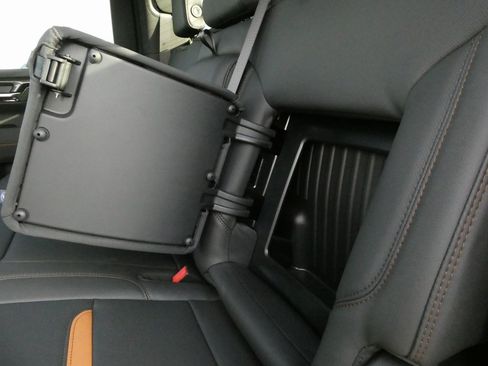 New 2026 GMC Sierra 1500 AT4 w/ AT4 Premium Package image 37