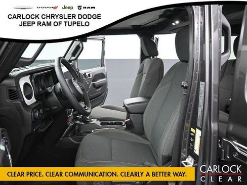 Used 2025 Jeep Wrangler Sport image 10