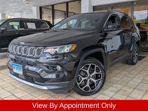 Used 2025 Jeep Compass Limited AWD/4WD image 1