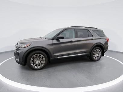 Used 2025 Ford Explorer Active w/ Active Comfort Package