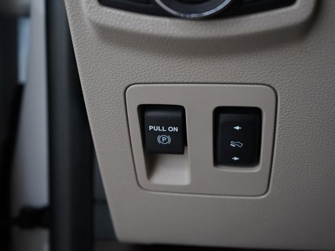 Used 2019 Ford F150 Limited w/ Trailer Tow Package AWD/4WD image 25