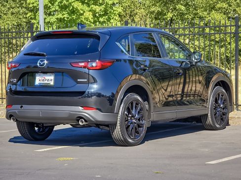 New 2025 MAZDA CX-5 Carbon Edition image 4