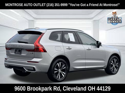 Used 2024 Volvo XC60 B5 Core AWD/4WD image 4