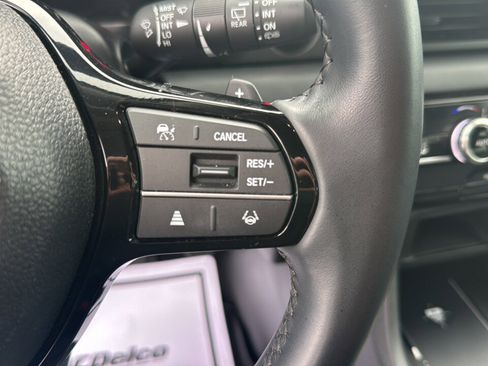 Used 2025 Honda Pilot EX-L image 22