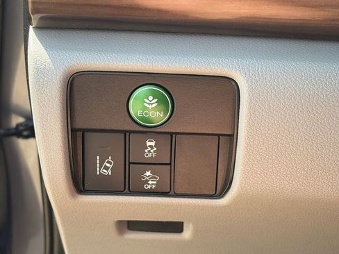 Used 2016 Honda Accord EX-L image 19