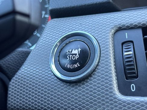 Used 2012 BMW 335i Coupe image 32