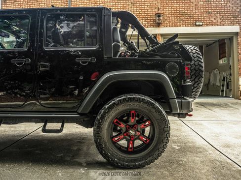 Used 2014 Jeep Wrangler Unlimited Rubicon AWD/4WD image 5