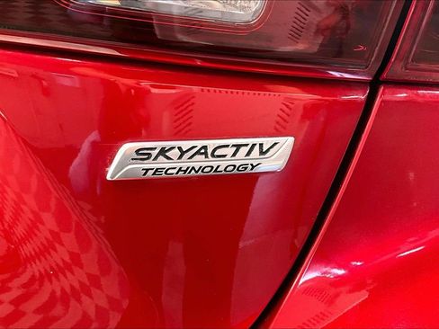 Used 2018 MAZDA MAZDA3 Touring FWD image 7