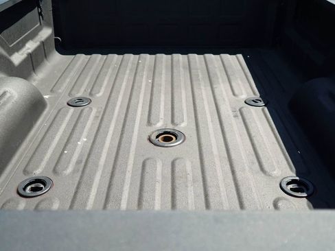 Used 2020 RAM 3500 Big Horn w/ Night Edition image 20