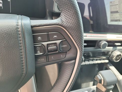 New 2025 Toyota Tacoma Trailhunter image 24