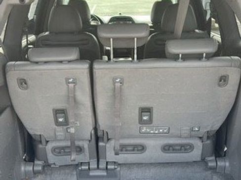 Used 2010 Honda Odyssey EX-L image 7