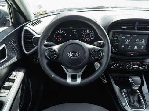 Used 2021 Kia Soul S FWD image 22