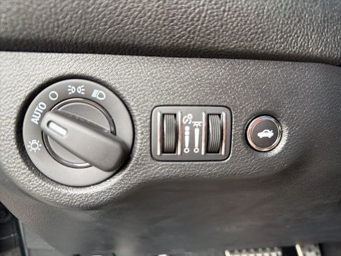 Used 2022 Dodge Challenger R/T Scat Pack image 34