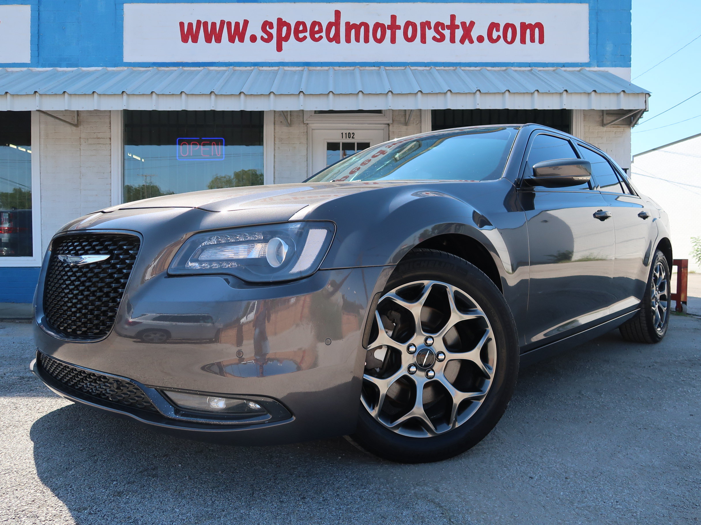Used 2017 Chrysler 300 S w/ 300S Premium Group AWD/4WD image 1
