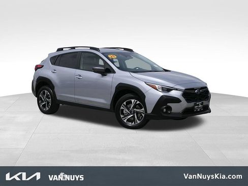 Used 2025 Subaru Crosstrek 2.5i Premium w/ Crosstrek Mirror Package AWD/4WD image 27