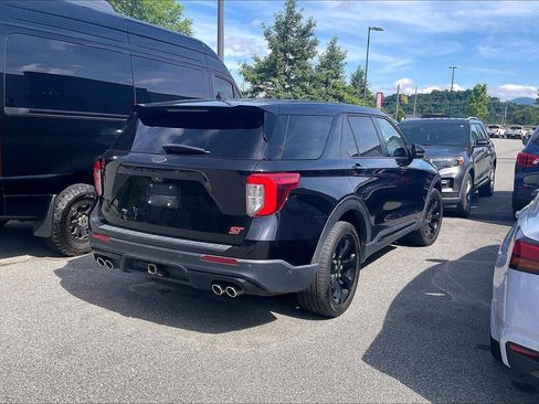 Used 2020 Ford Explorer Limited AWD/4WD image 5