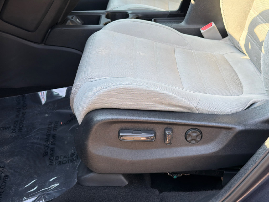 Used 2018 Honda CR-V EX image 16