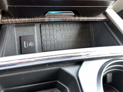 Used 2020 Ford F350 Lariat w/ Lariat Ultimate Package image 30