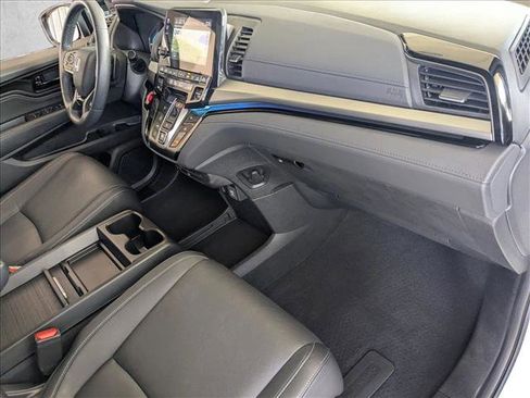 Certified 2023 Honda Odyssey Touring image 23