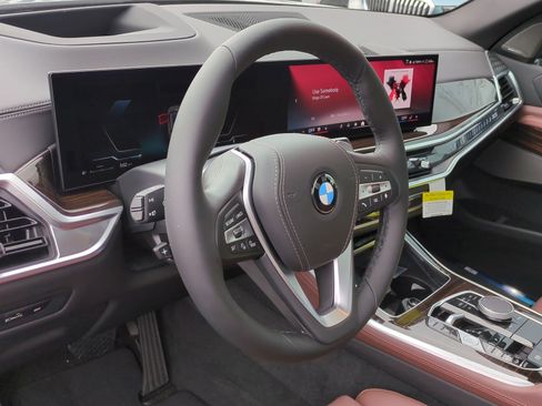 Used 2026 BMW X5 xDrive40i AWD/4WD image 18