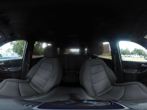 Used 2025 Chevrolet Equinox LT FWD image 43