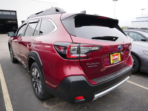 Certified 2023 Subaru Outback Limited XT AWD/4WD image 4