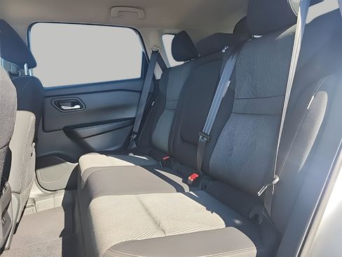 Used 2025 Nissan Rogue SV image 41