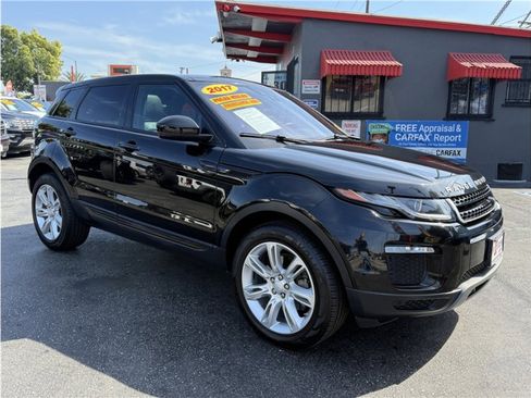 Used 2017 Land Rover Range Rover Evoque SE Premium image 7