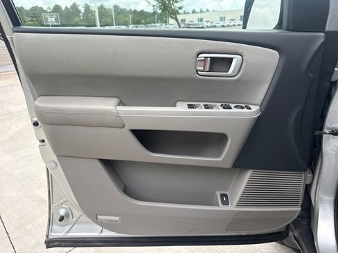 Used 2011 Honda Pilot EX image 13